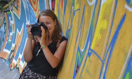 Fotograferen onder de douche? Volg een vak aan de kunstacademie!